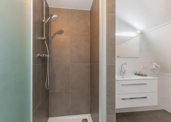 Alojamento de Acomodação e Pequeno-almoço Blossom 3*