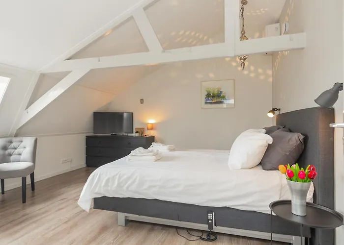 Bed & Breakfast Blossom 3*