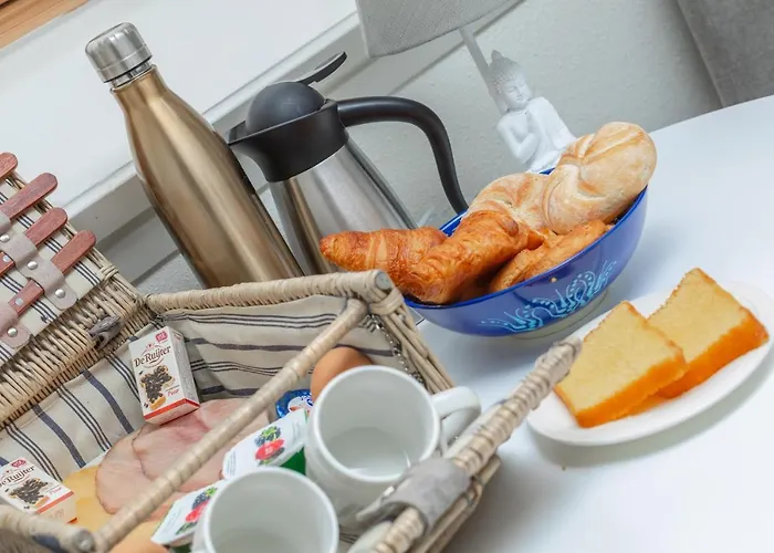 Blossom Bed & Breakfast 3*