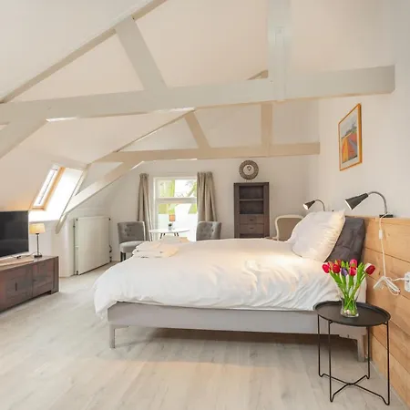 Bed & Breakfast Blossom